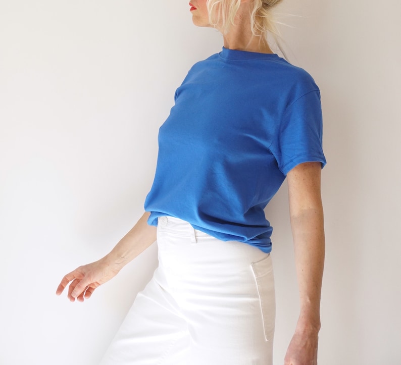Vintage Bill Cunningham's Blue T Shirt | Crewneck Tee Cotton | 100% Cotton | S-M