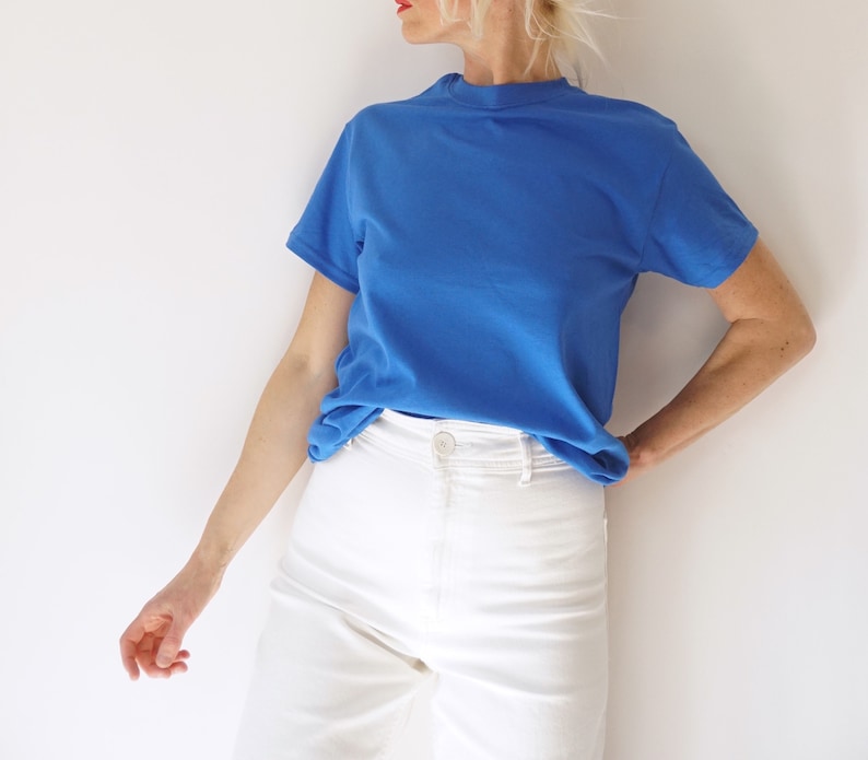 Vintage Bill Cunningham's Blue T Shirt | Crewneck Tee Cotton | 100% Cotton | S-M