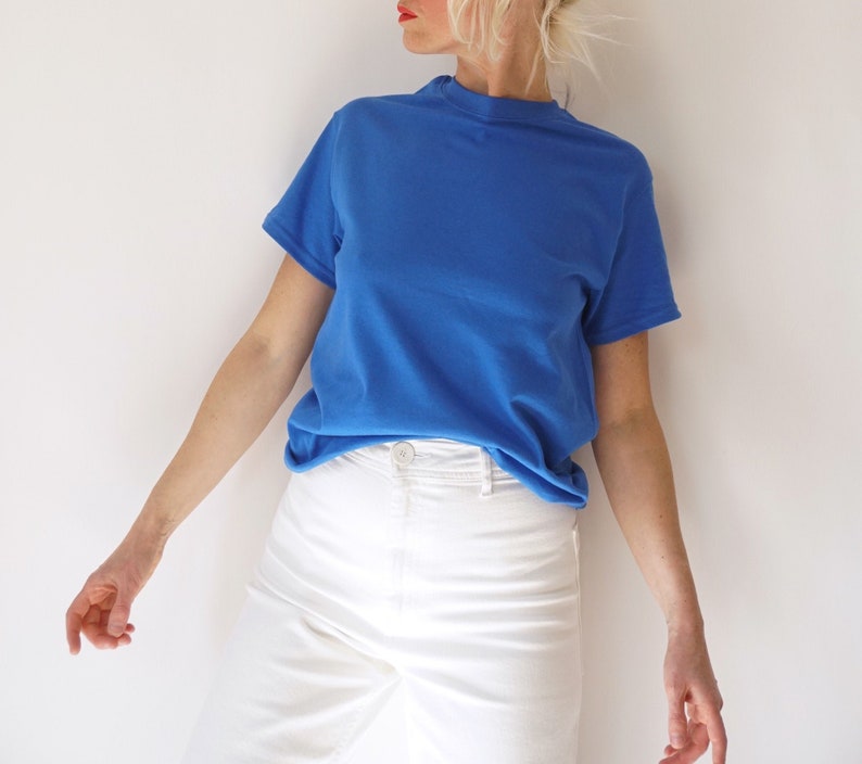 Vintage Bill Cunningham's Blue T Shirt | Crewneck Tee Cotton | 100% Cotton | S-M